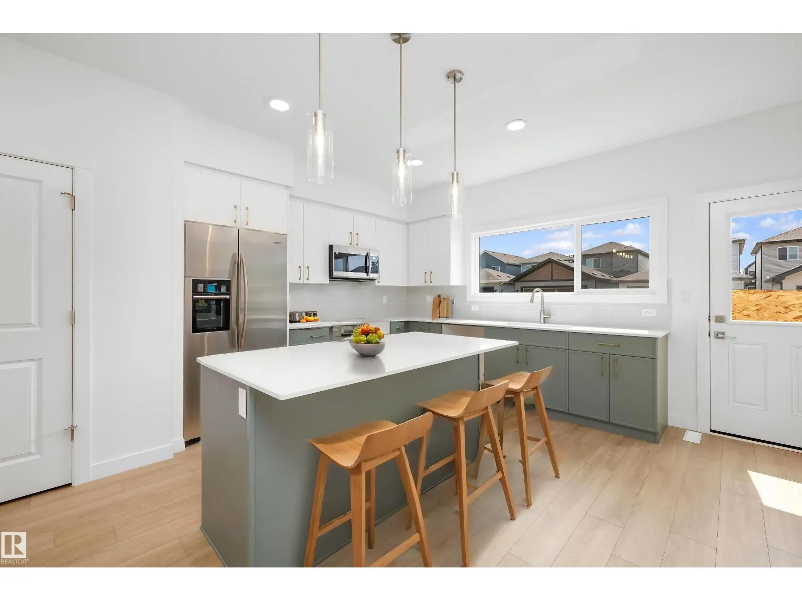 127 SERENO LN