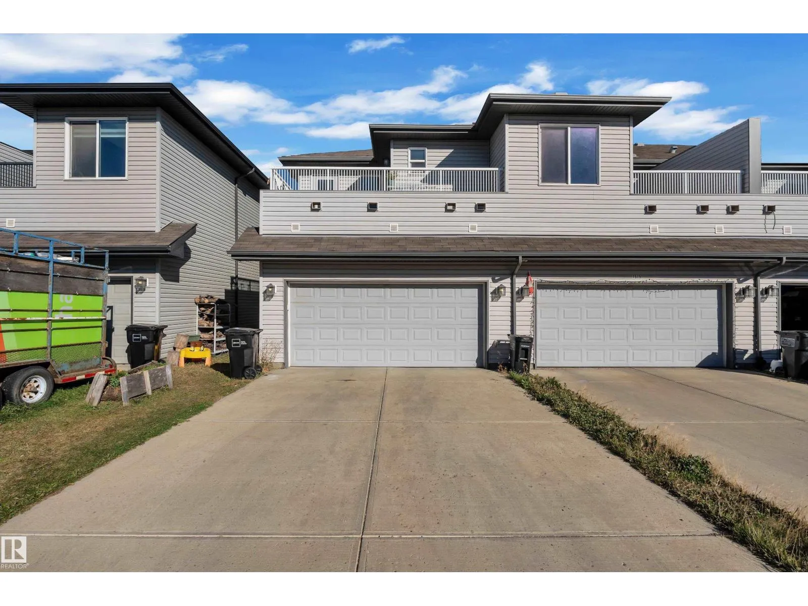 1517 27 AV NW