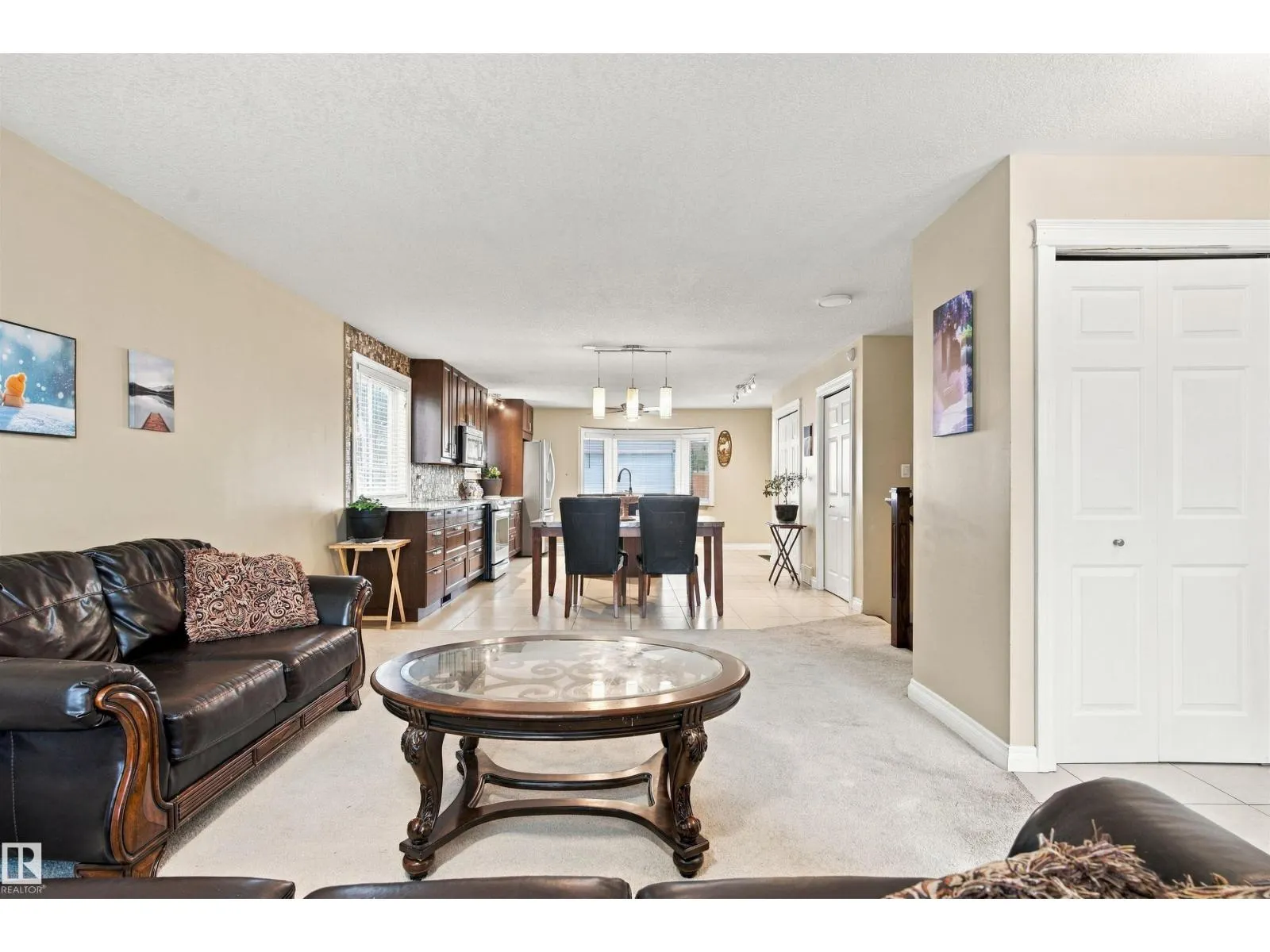 18208 99 AV NW