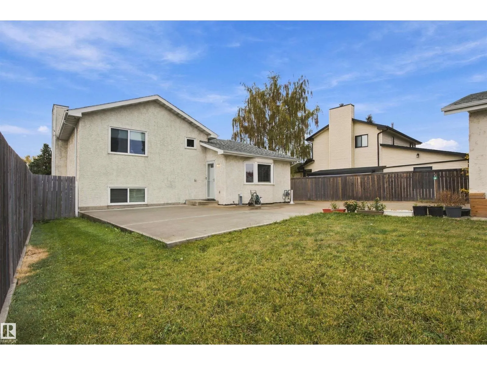 18208 99 AV NW