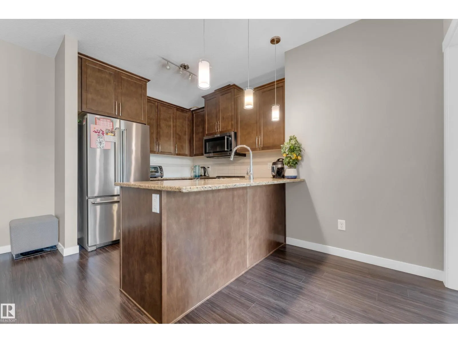#115 812 WELSH DRIVE SW SW