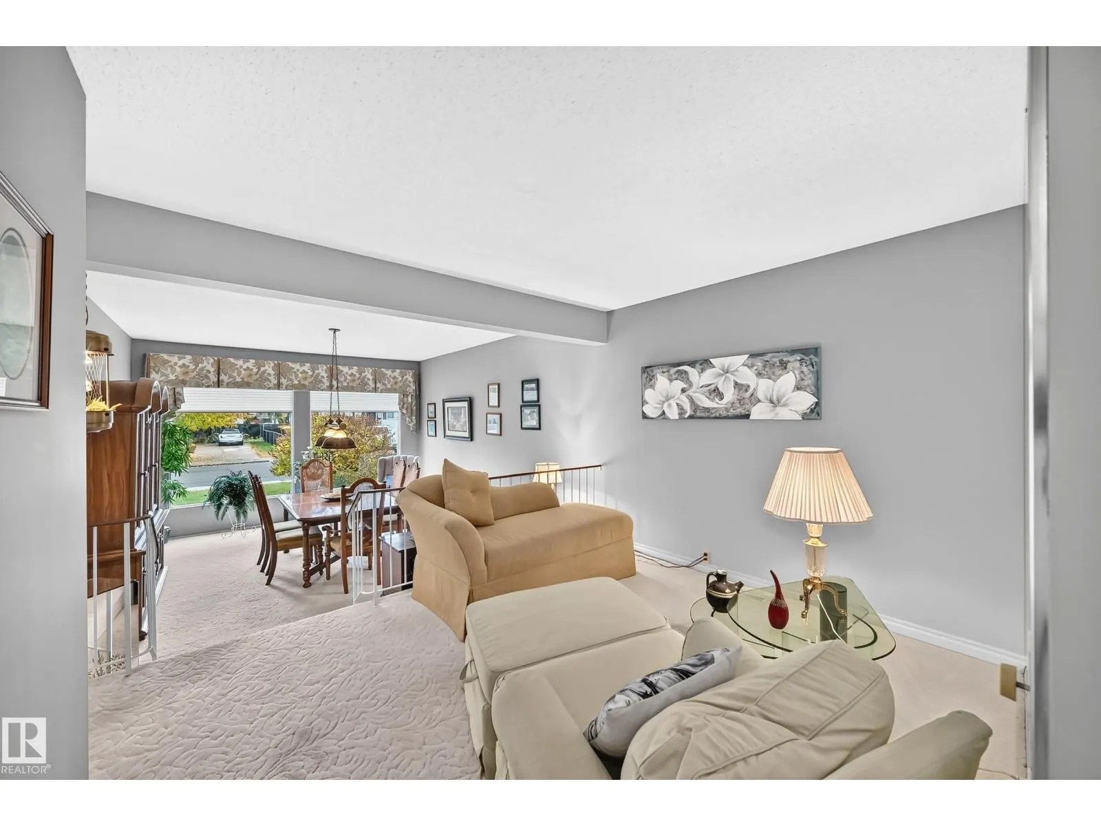 8612 176 ST NW