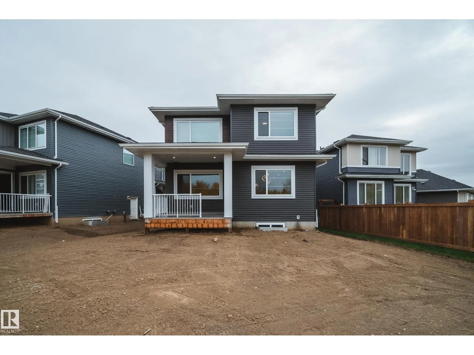 3142 Magpie WY NW