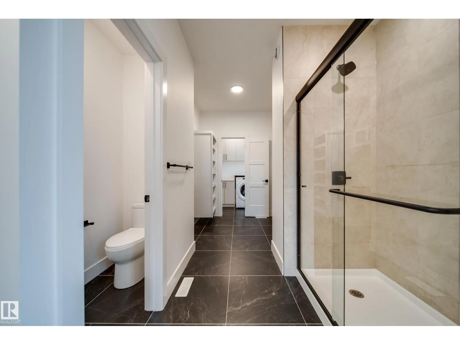 3142 Magpie WY NW