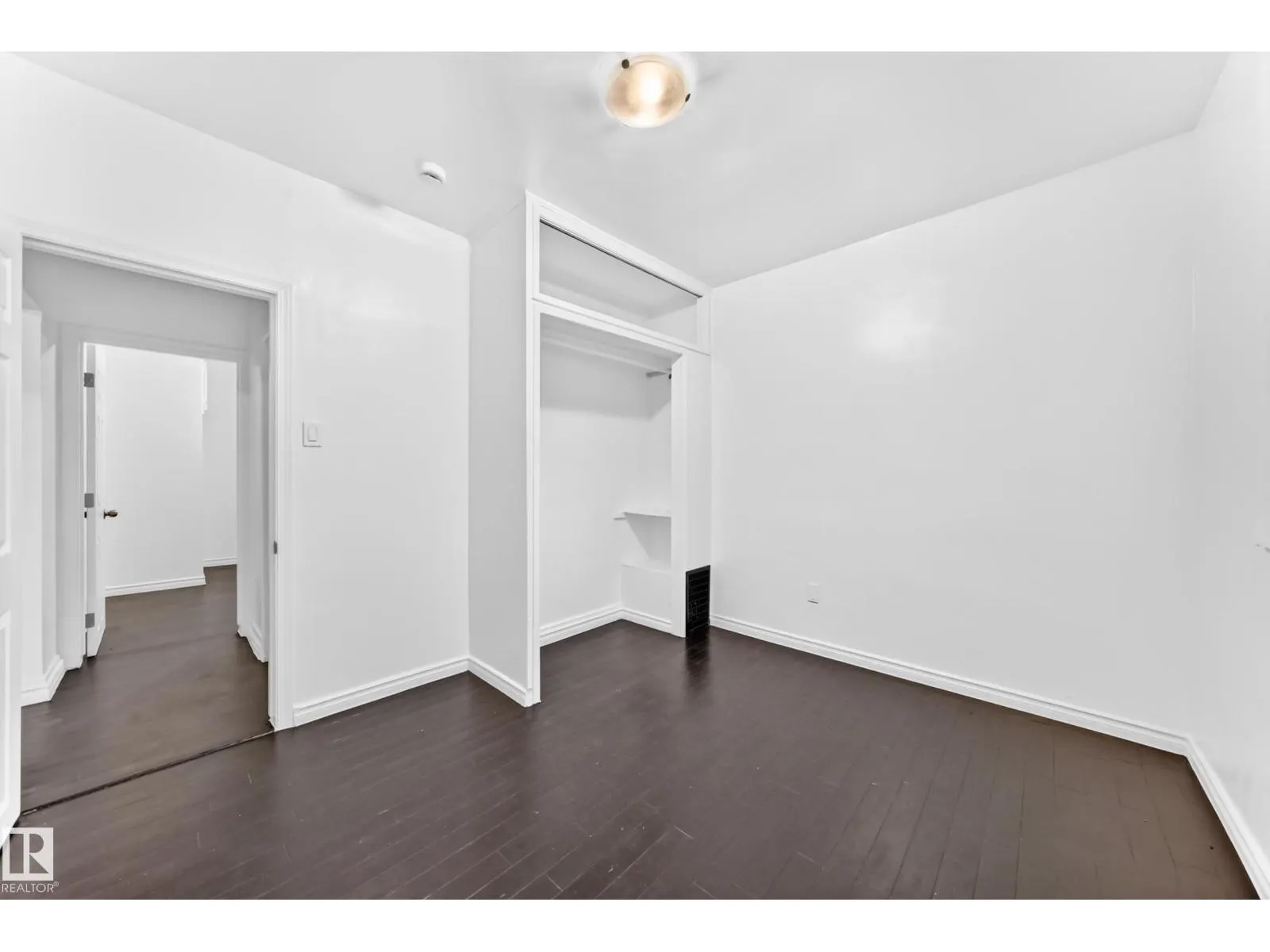 11014 95 ST NW