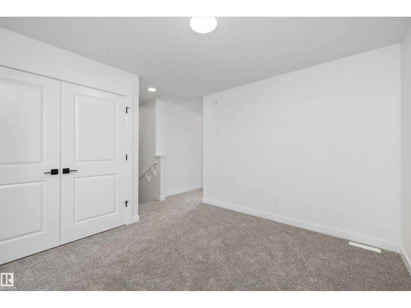 17544 63 ST NW