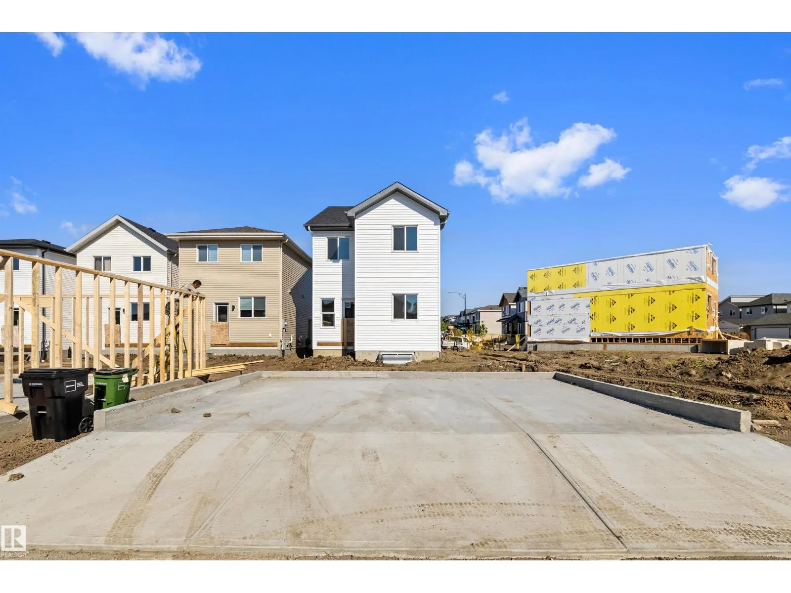 17544 63 ST NW