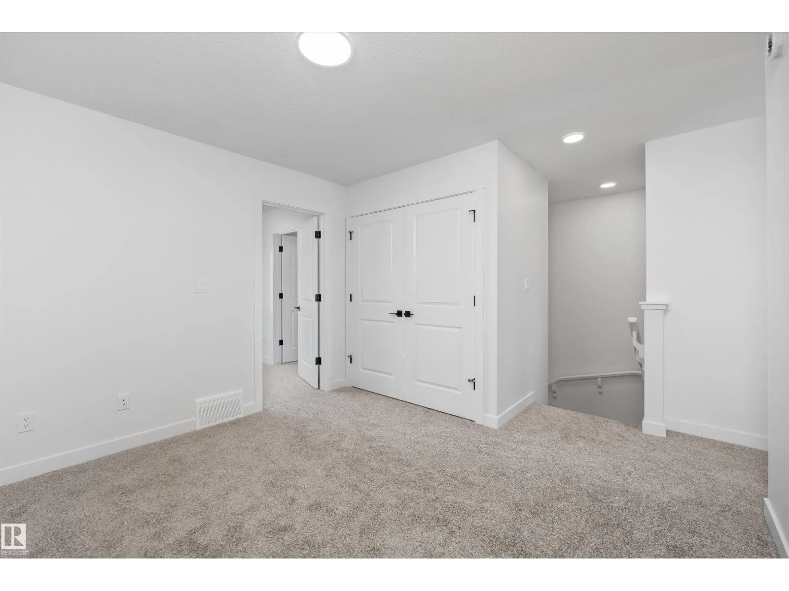 17544 63 ST NW