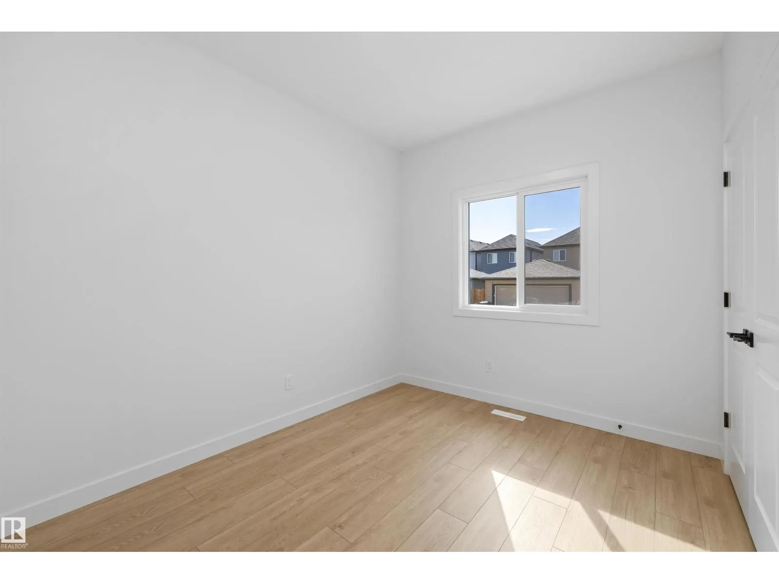17544 63 ST NW