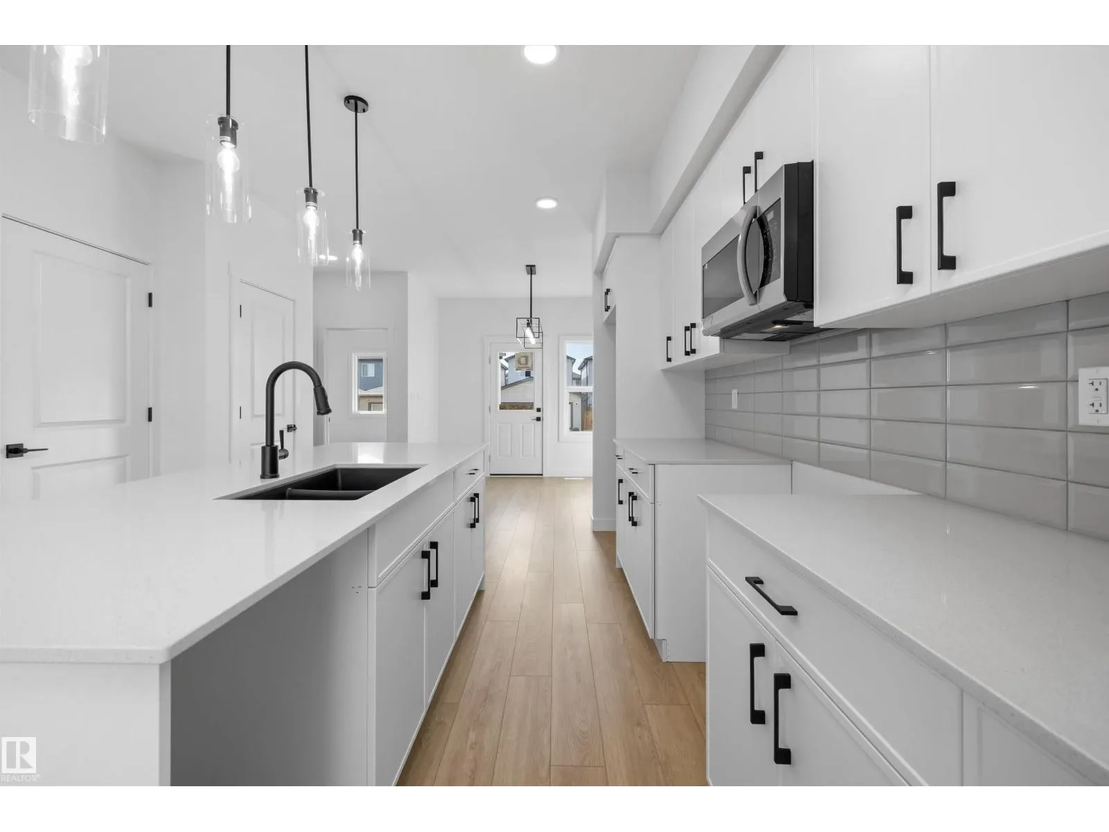 17544 63 ST NW