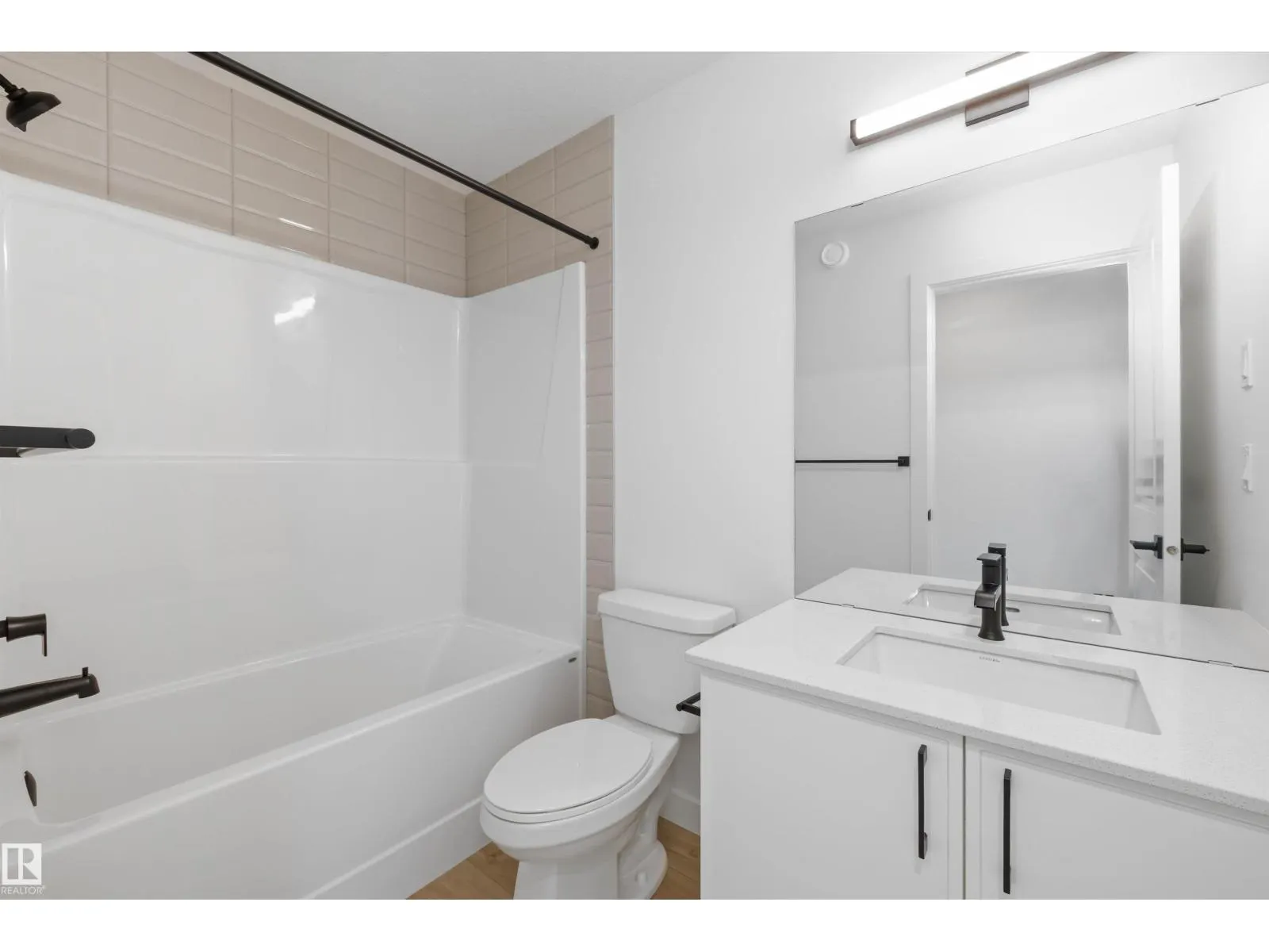 17544 63 ST NW