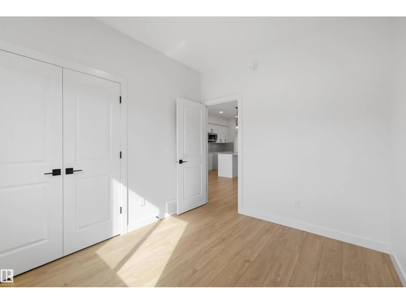 17544 63 ST NW
