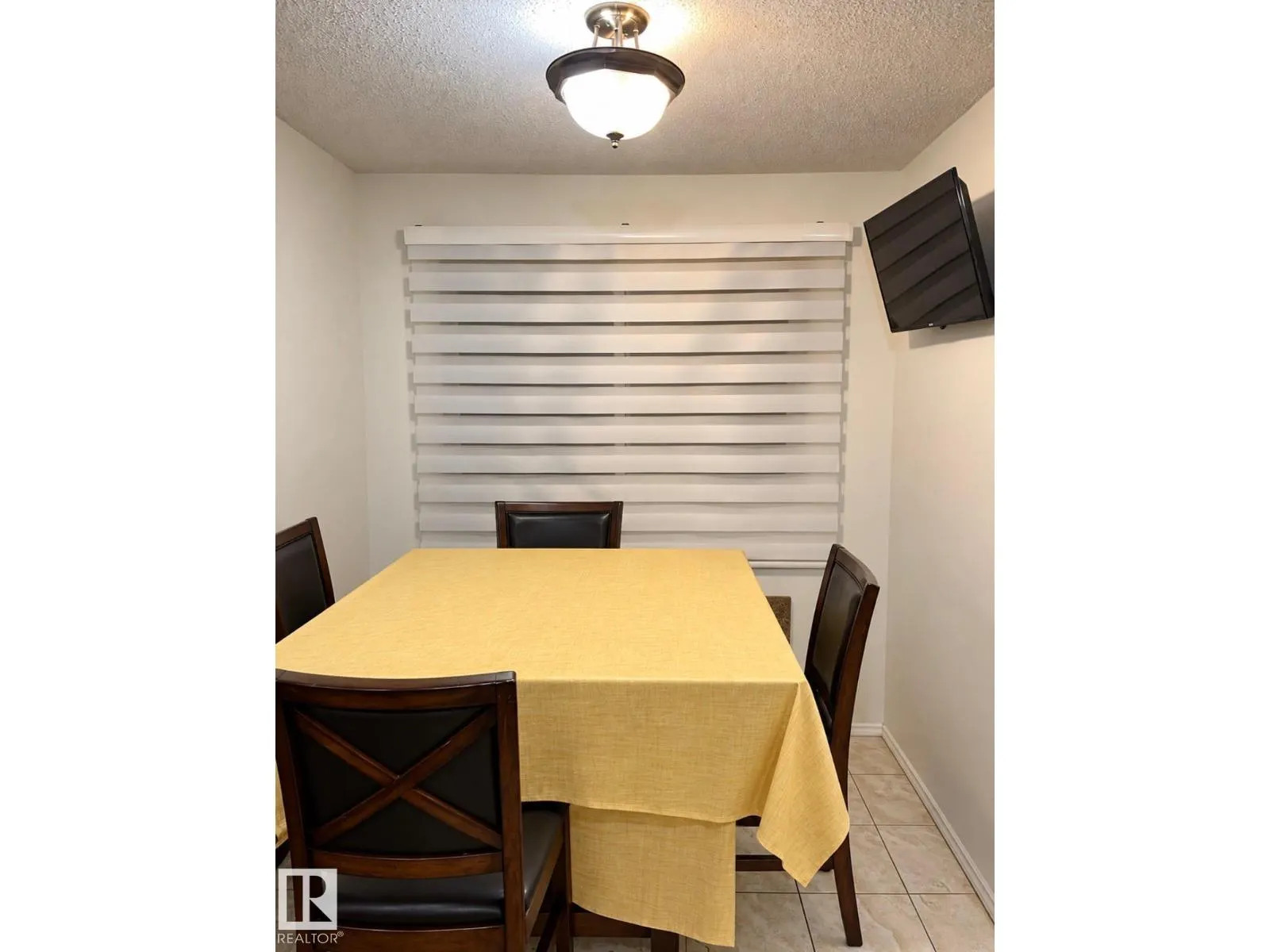 12034 25 Ave NW