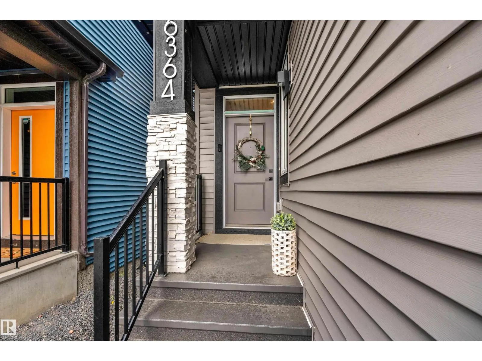 6364 174 AV NW