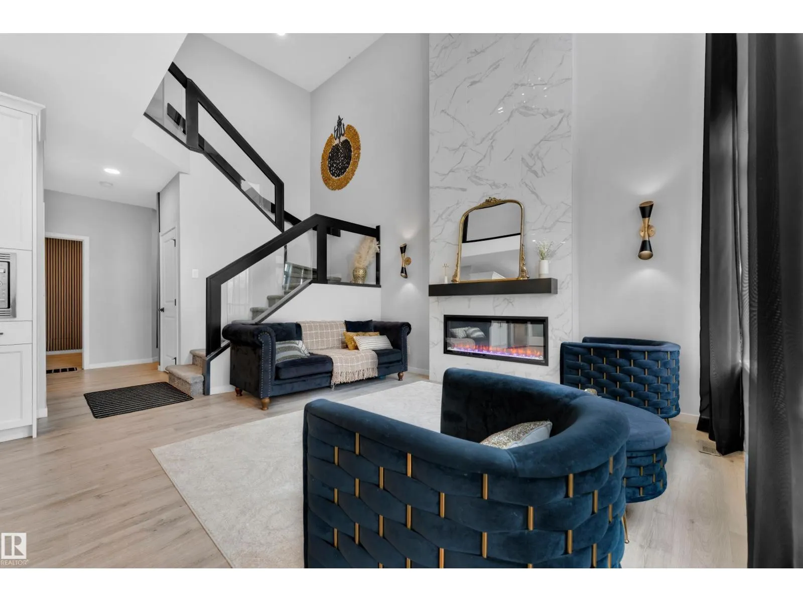 6364 174 AV NW