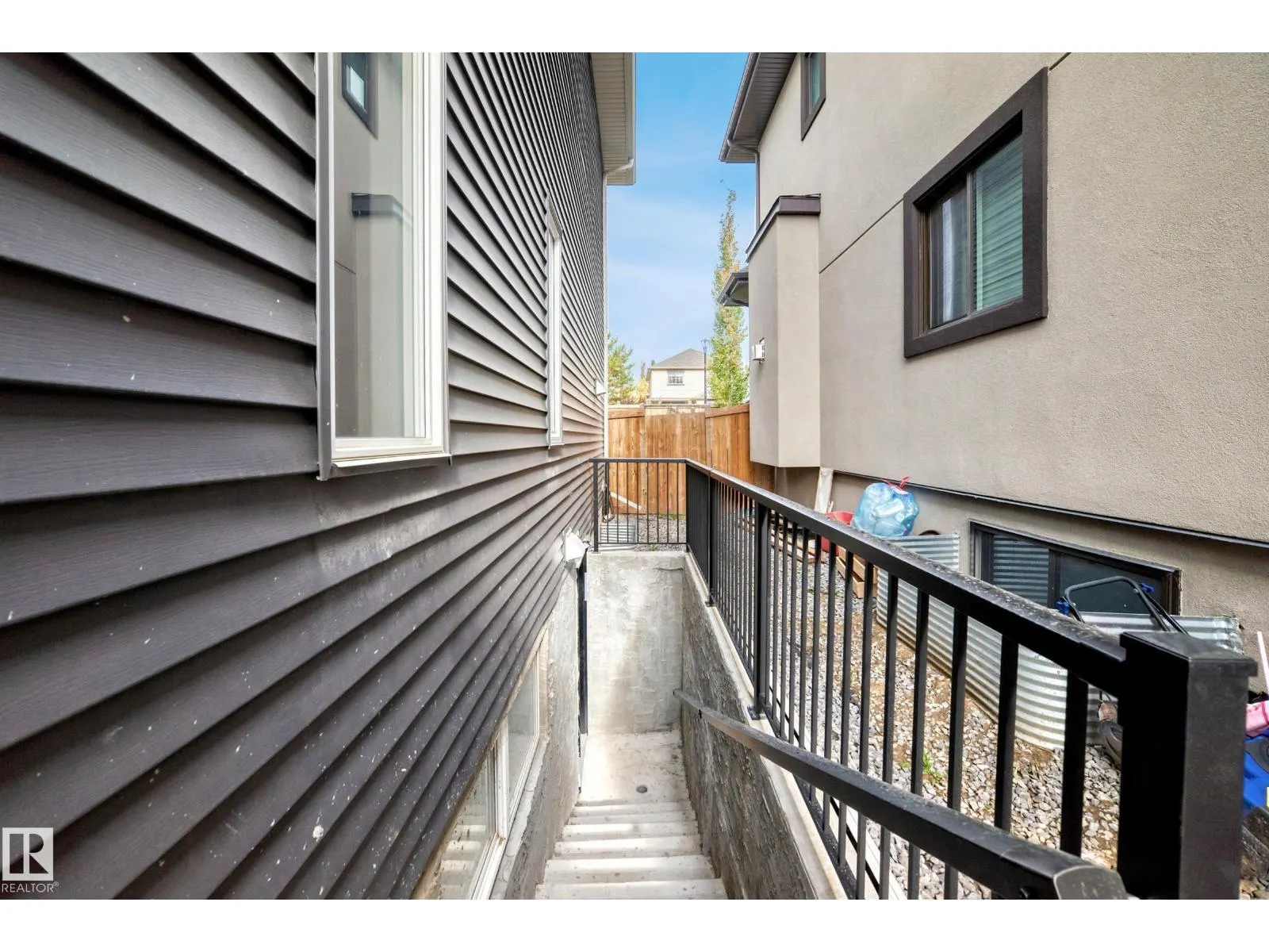 3179 WINSPEAR CR SW