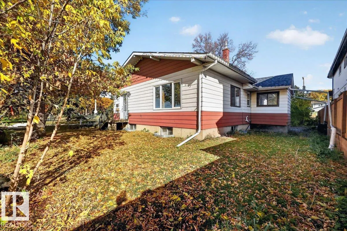 12331 107 ST NW