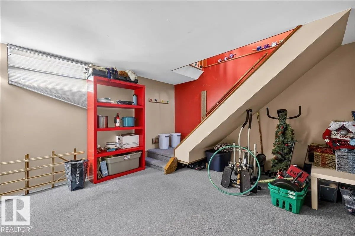 12331 107 ST NW