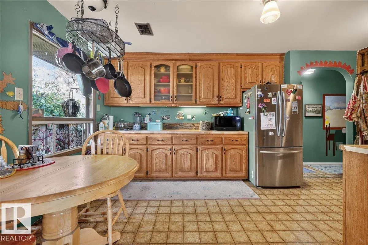 12331 107 ST NW