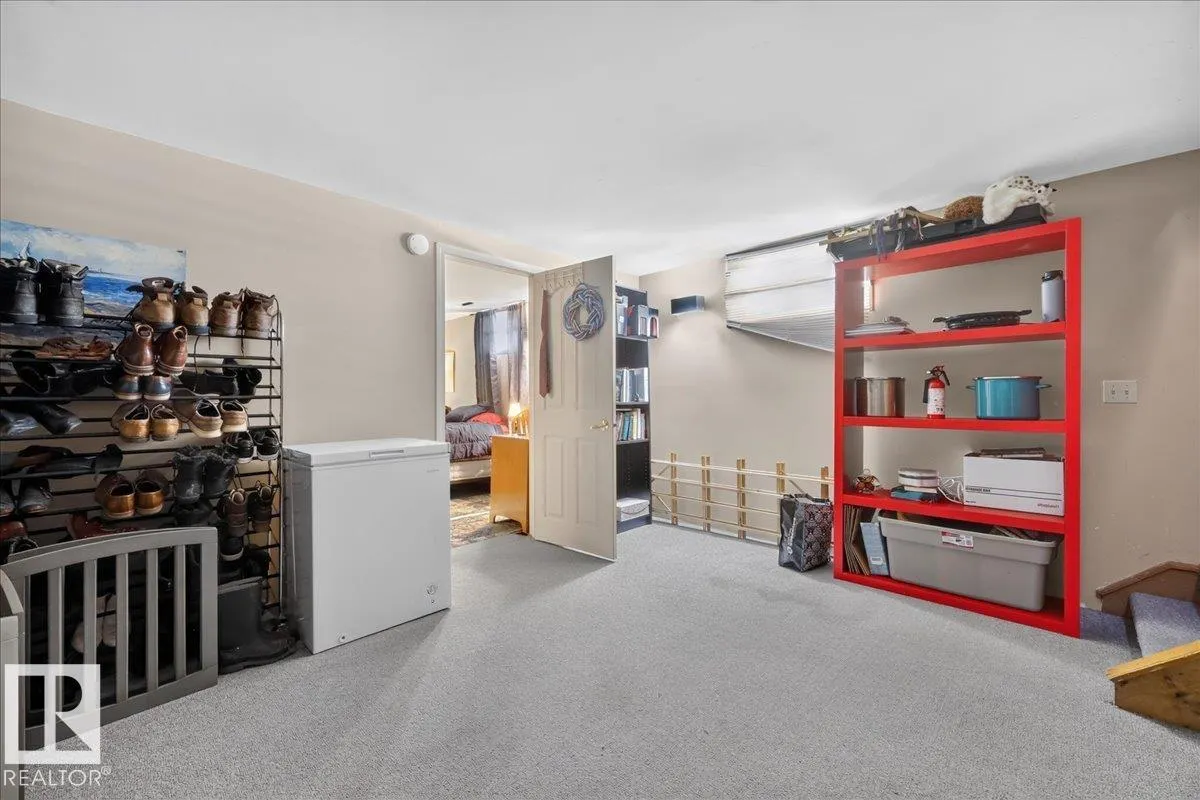 12331 107 ST NW