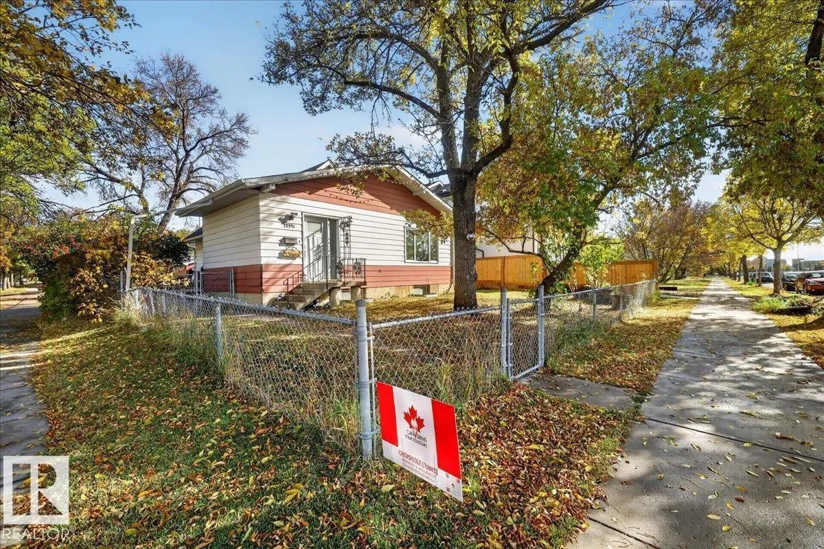 12331 107 ST NW