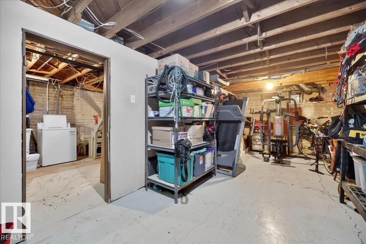 12331 107 ST NW