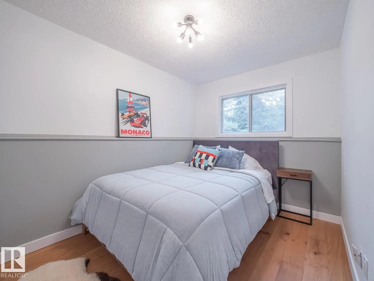 14725 46 AV NW
