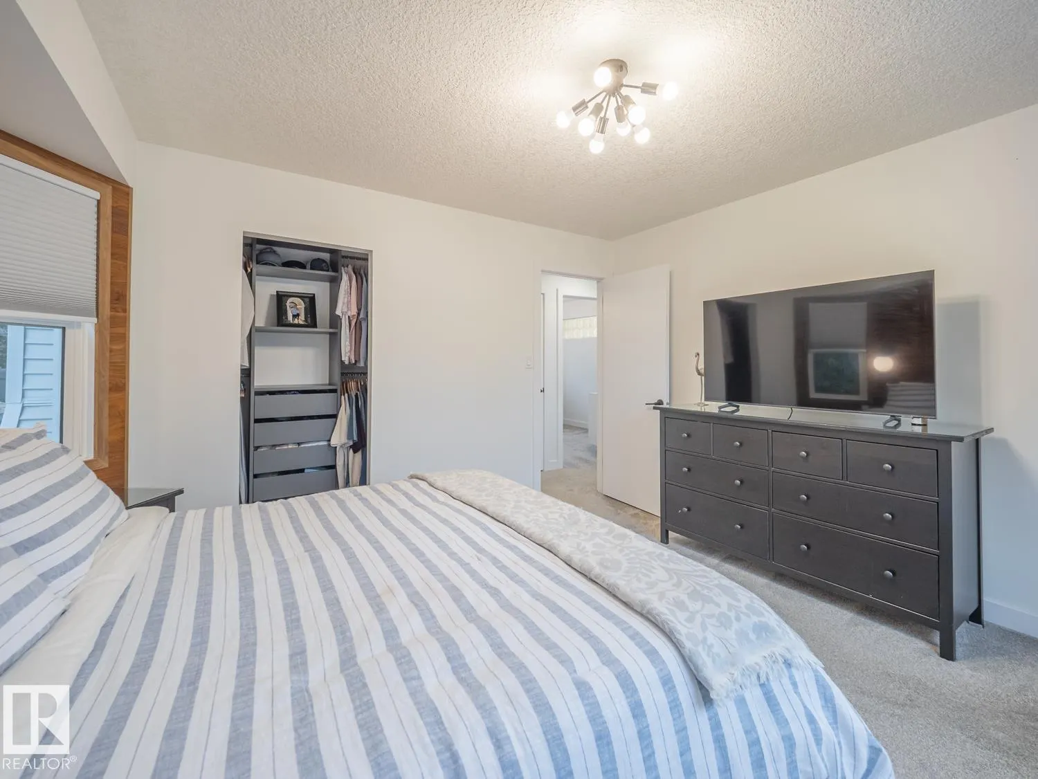14725 46 AV NW