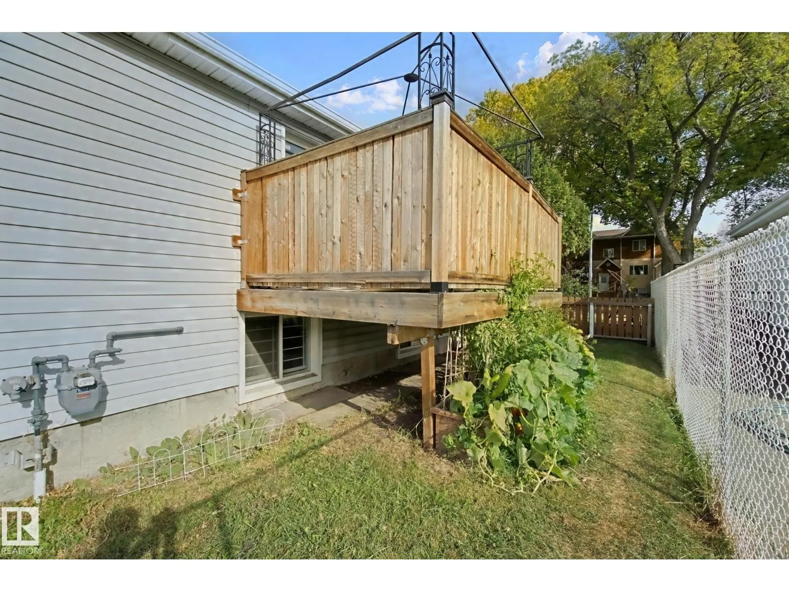 11946 70 ST NW