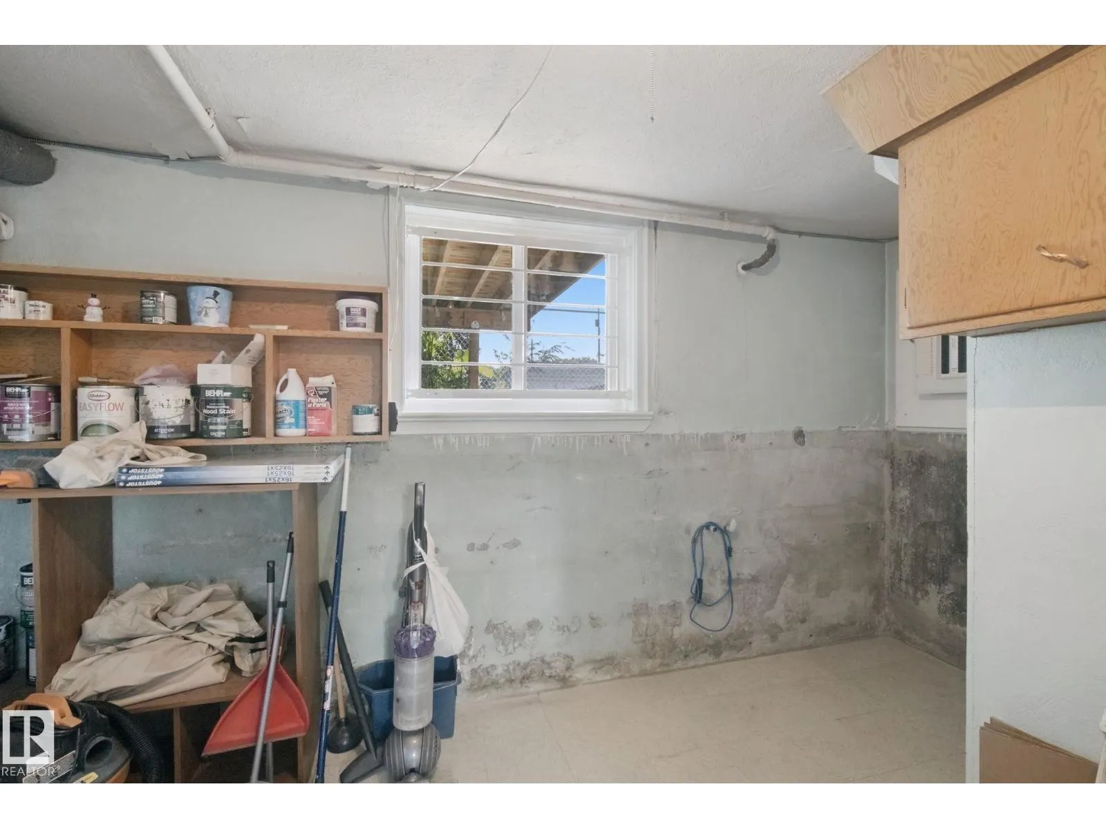 11946 70 ST NW