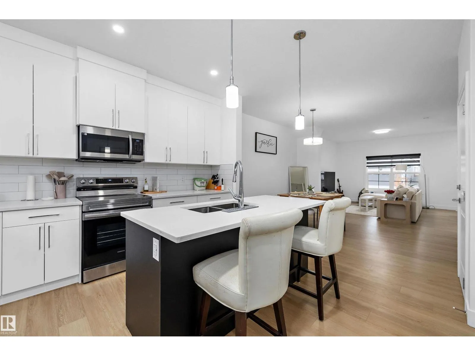74 PENN PL