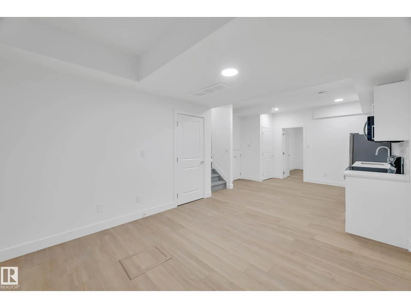 74 PENN PL