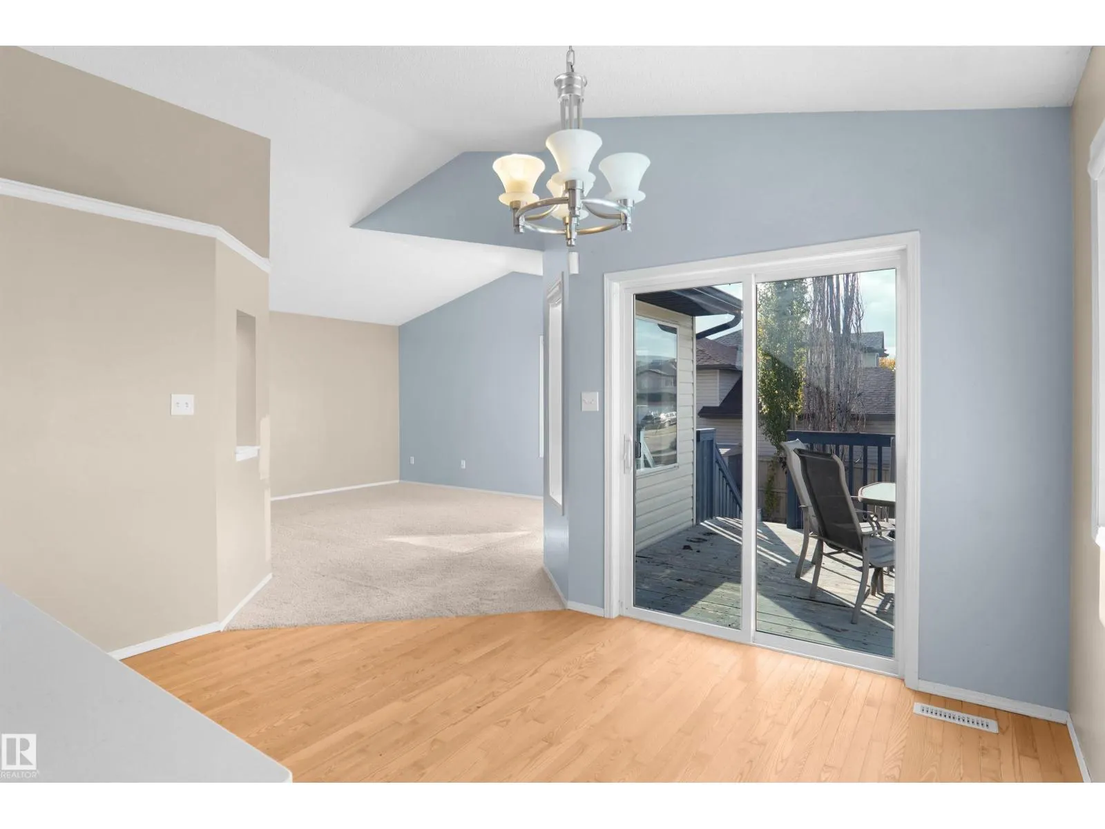 16112 92 ST NW