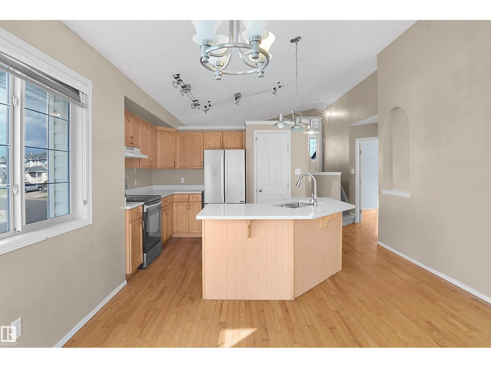 16112 92 ST NW