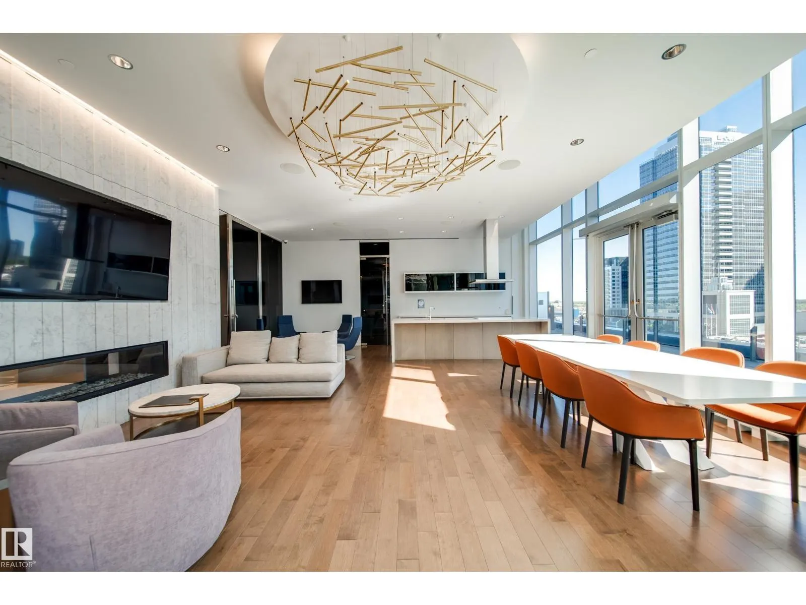 #3505 10360 102 ST NW