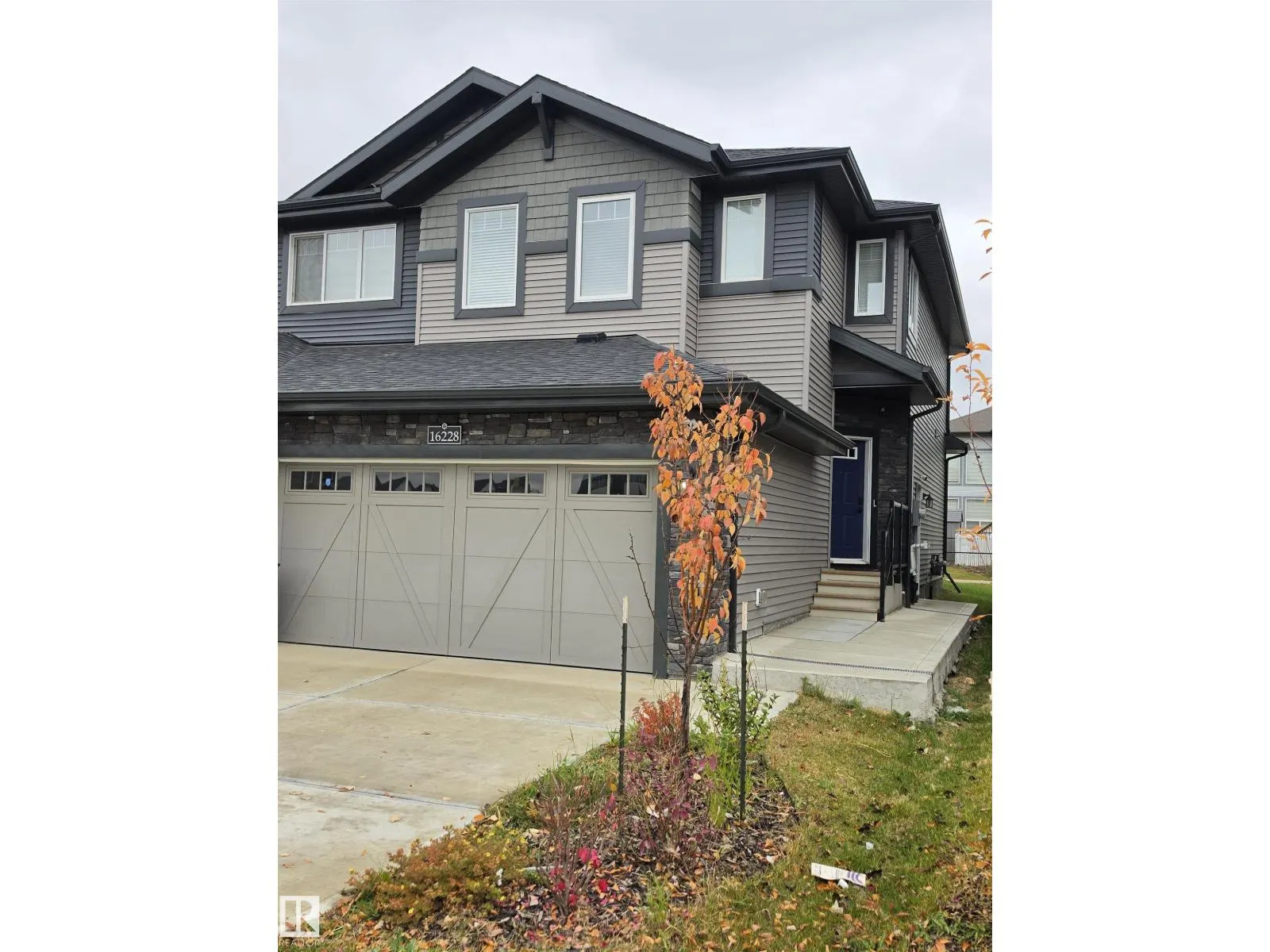 16228 19 Ave SW