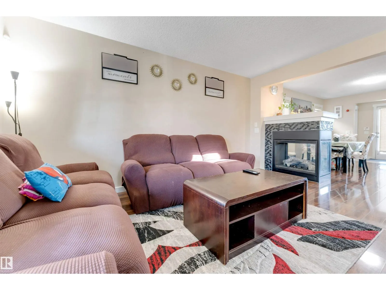 3503 15A ST NW