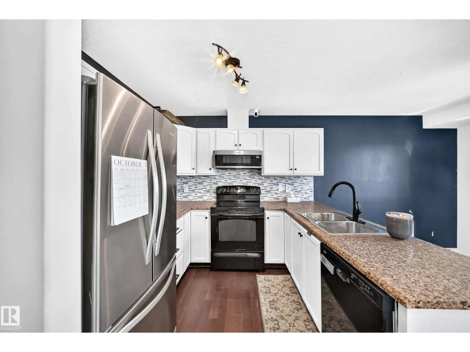 447 SONGHURST PL