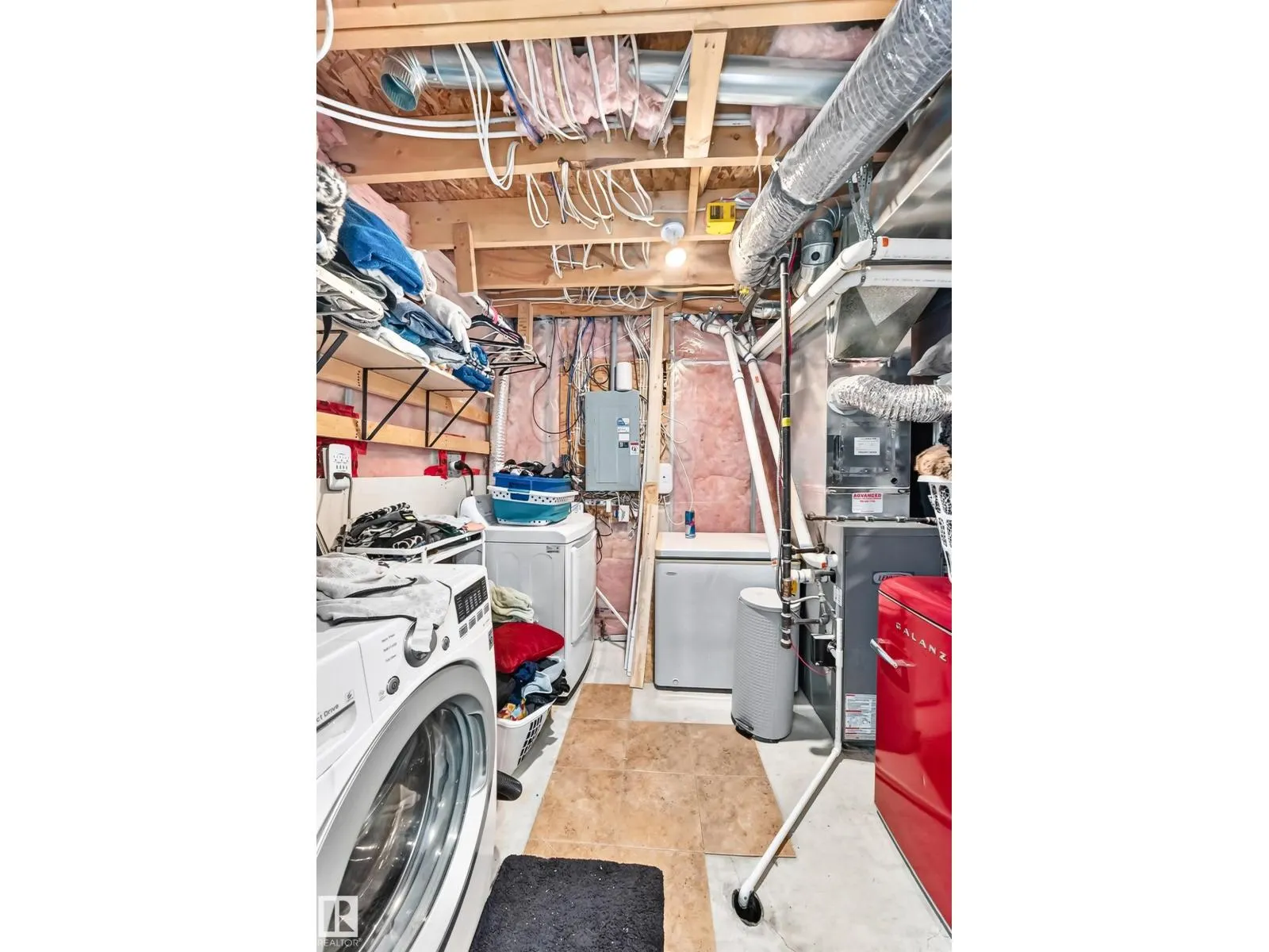 447 SONGHURST PL