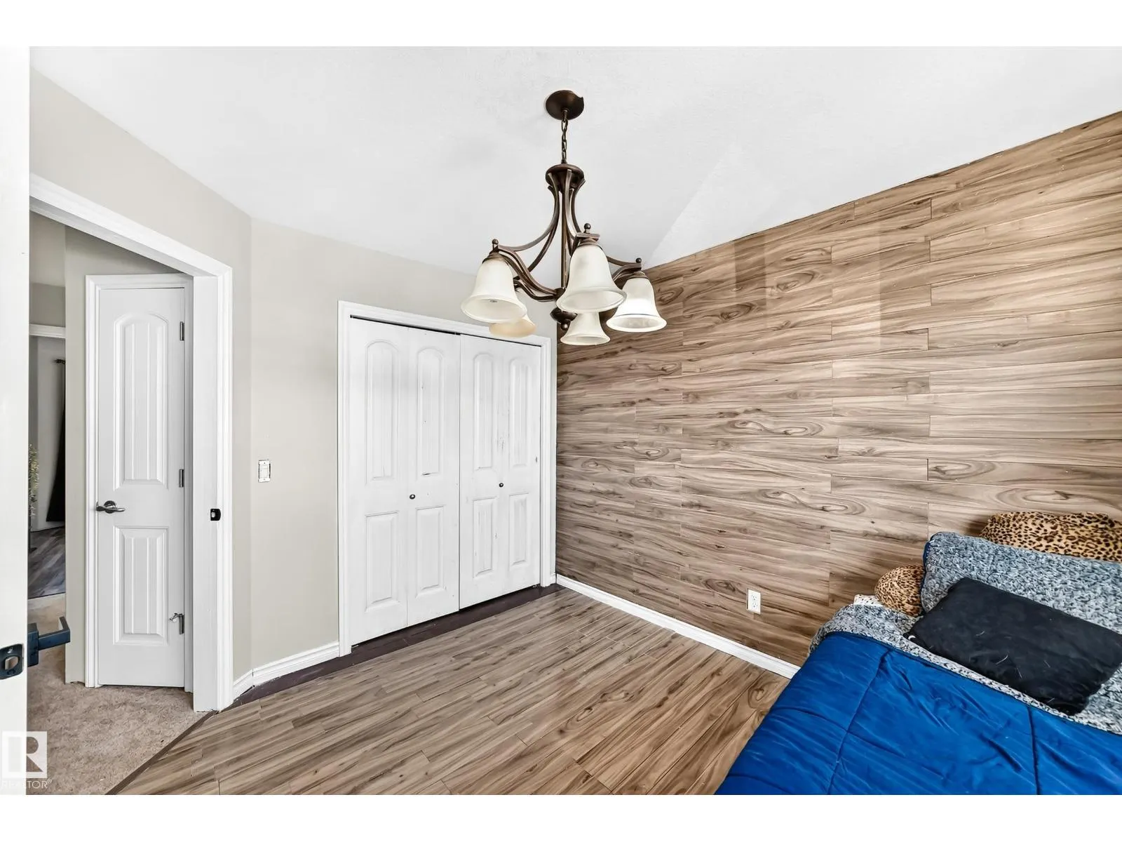 447 SONGHURST PL