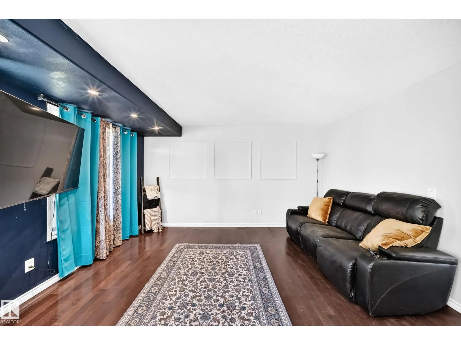 447 SONGHURST PL