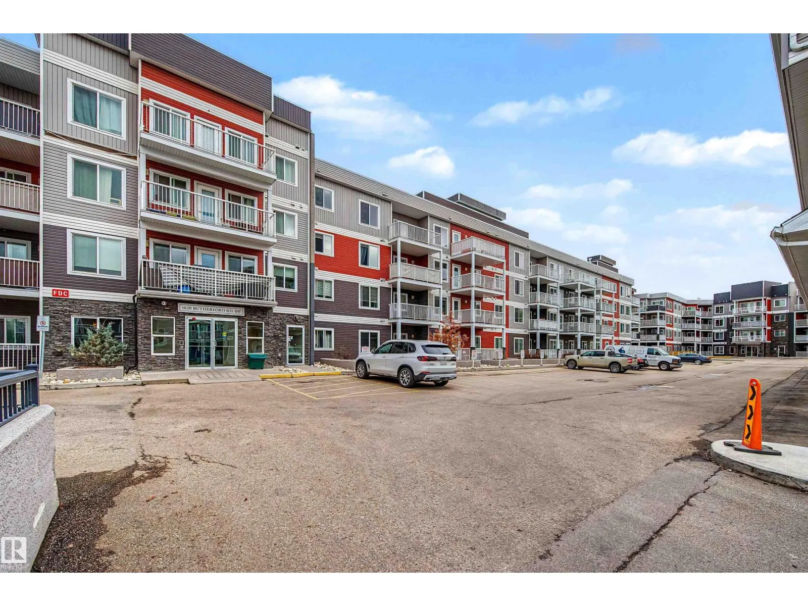 #405 1820 Rutherford Road SW SW