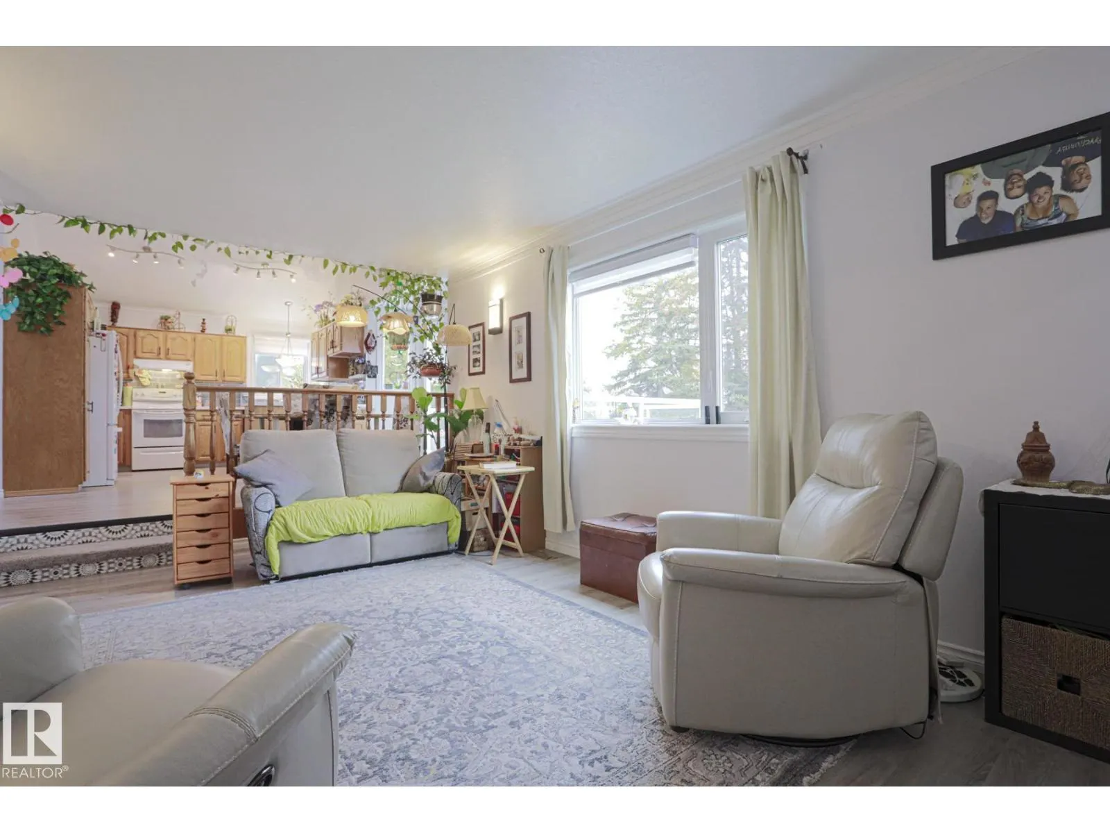 4424 124 AV NW