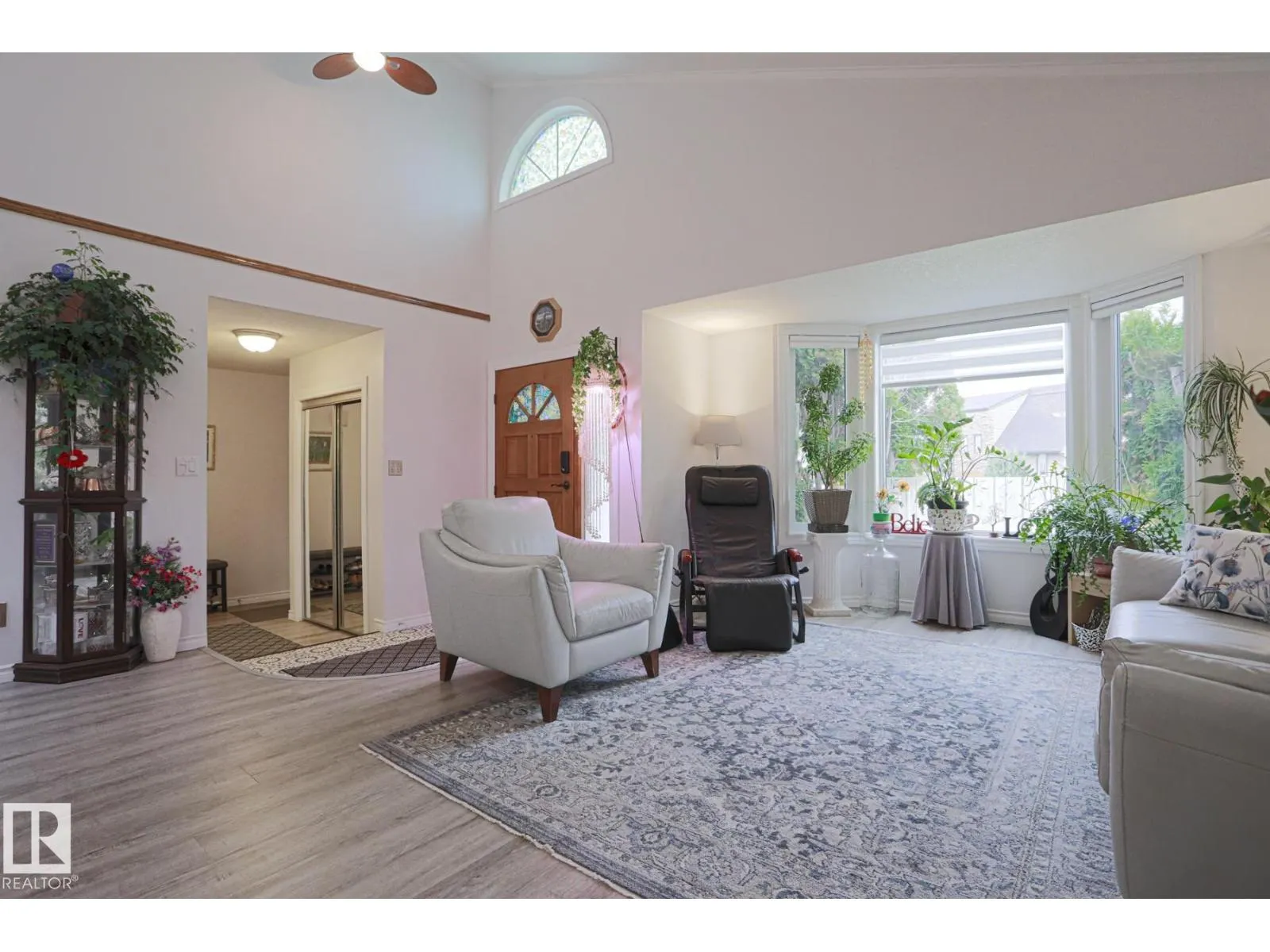 4424 124 AV NW