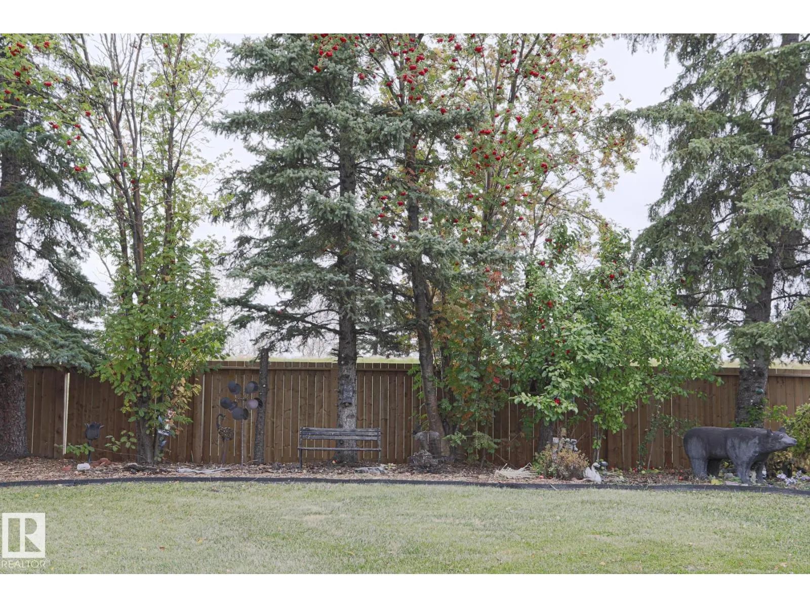 4424 124 AV NW
