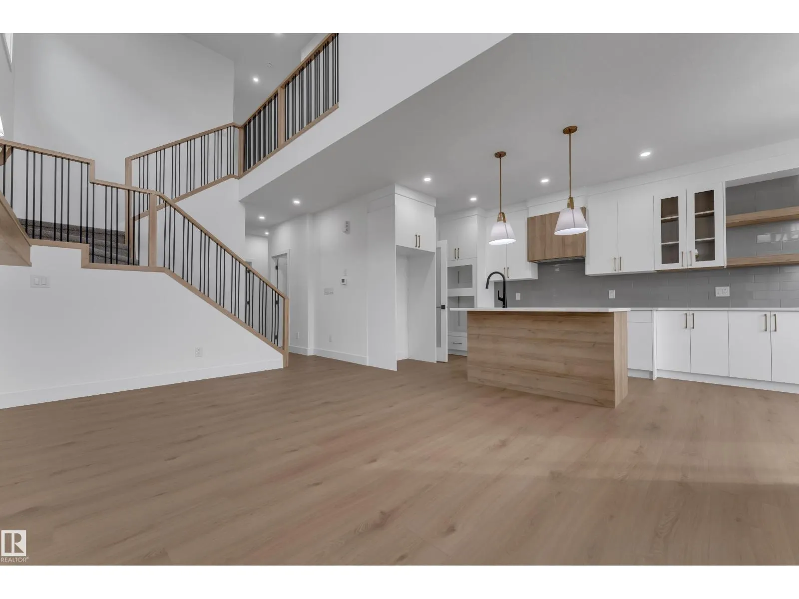 178 Munn Way