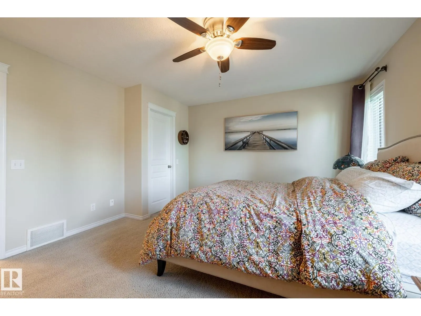 5820 7 AV SW