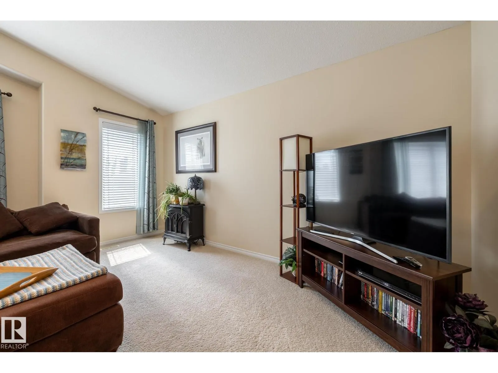 5820 7 AV SW