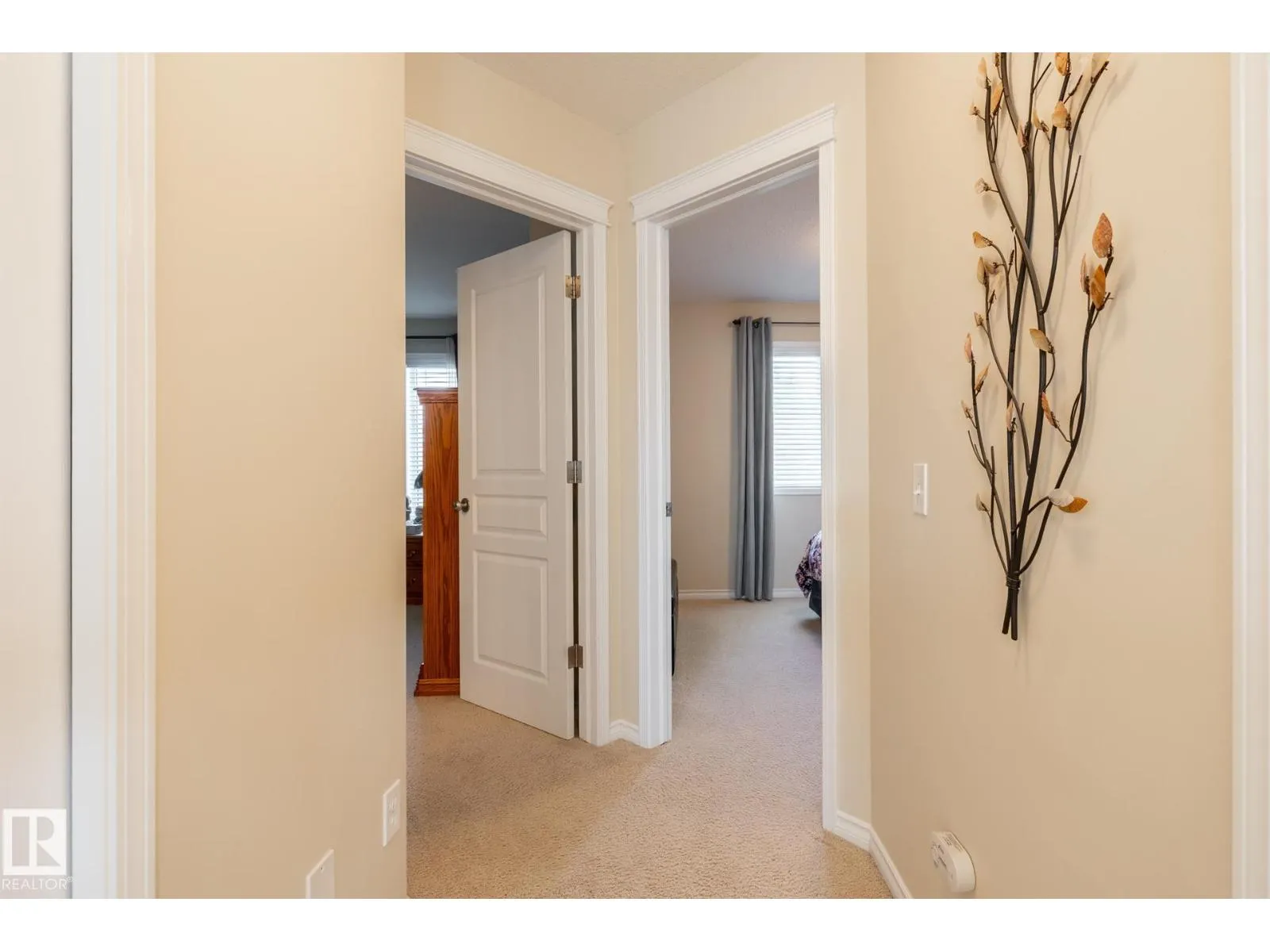 5820 7 AV SW