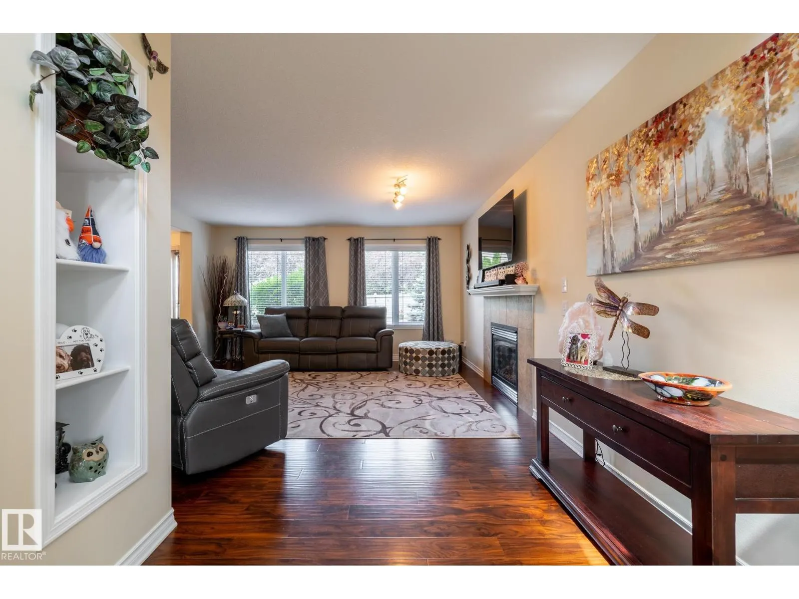 5820 7 AV SW